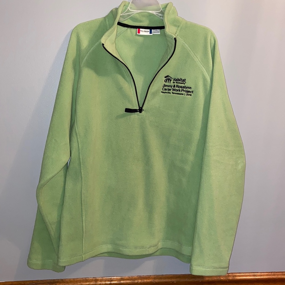 Habitat for Humanity pullover - Large
